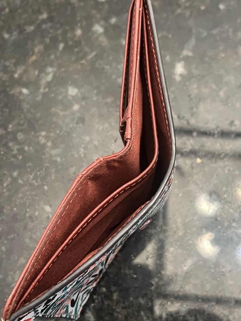Fossil Floral Bifold - Picture 4 of 4